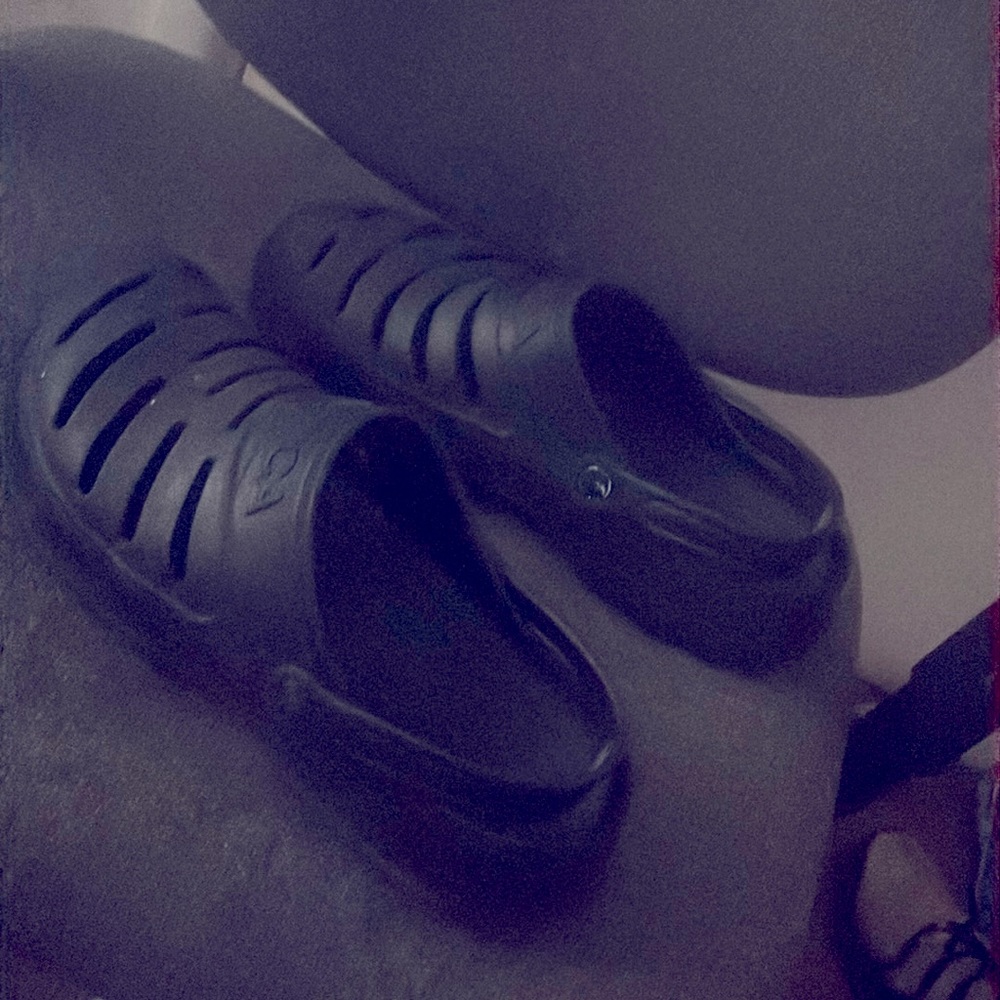 NAUTICA crocks
